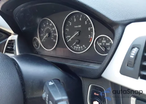 2012 BMW 328I z USA, uszkodzony, nr VIN WBA3A5C54CF350258